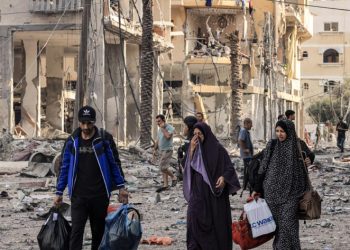 İsrail, Filistin konvoyunu bombaladı; 70 ölü, 200’den fazla yaralı