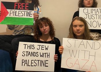 İsrail, Filistinlileri destekleyen Greta Thunberg’a ateş püskürdü