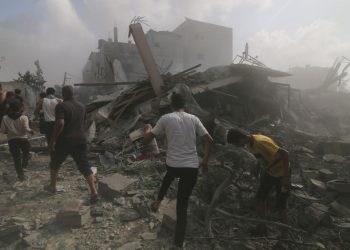 İsrail, Gazze, Batı Şeria ve iki bölge ülkesini vurdu: Savaş yayılıyor mu?