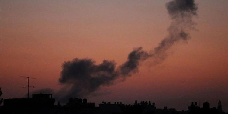 İsrail, Halep Havalimanı'na füze saldırısı düzenledi