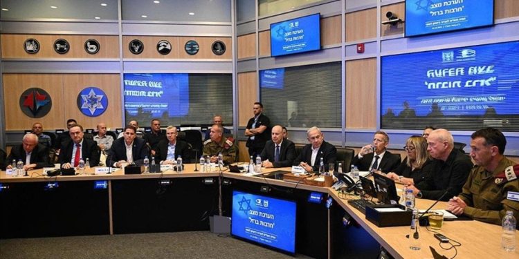 İsrail basınından 'üç bakan istifa edebilir' iddiası: 'Netanyahu kendisini bekleyen öfke dalgasına direnemez'