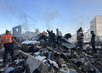 İsrail bu kez de camiye saldırdı: Ölü ve yaralılar var