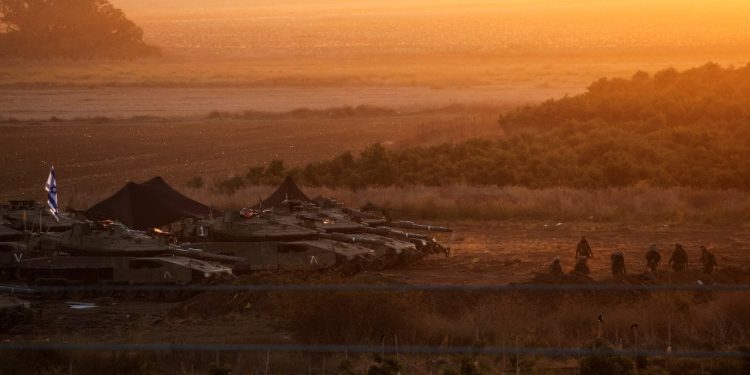 İsrail kara harekatı tehdidini tırmandırıyor: Gazze'ye gireceğiz, hava saldırıları bugünden itibaren artacak