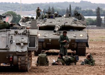 İsrail ordu radyosu: Gazze’ye kara harekatı ertelenecek