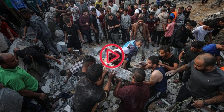 İsrail polisinden Kudüs'te namaz kılmak isteyenlere biber gazı