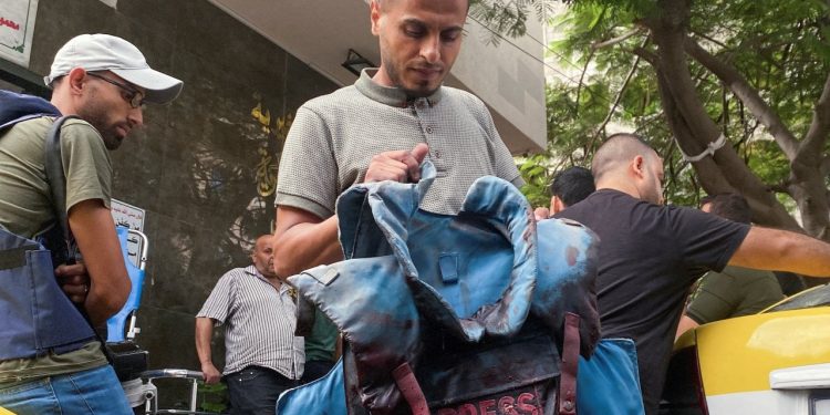 İsrail saldırılarında en az yedi Filistinli gazeteci öldürüldü