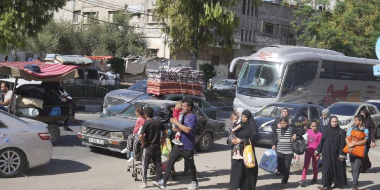 İsrail'in kara harekatı öncesi baskınlar düzenlediği Gazze'de son durum