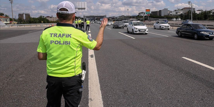 İstanbul'da bazı yollar trafiğe kapatılacak