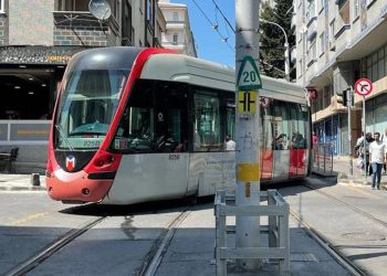 Kabataş-Bağcılar tramvay hattının bir bölümünde seferler yapılamadı