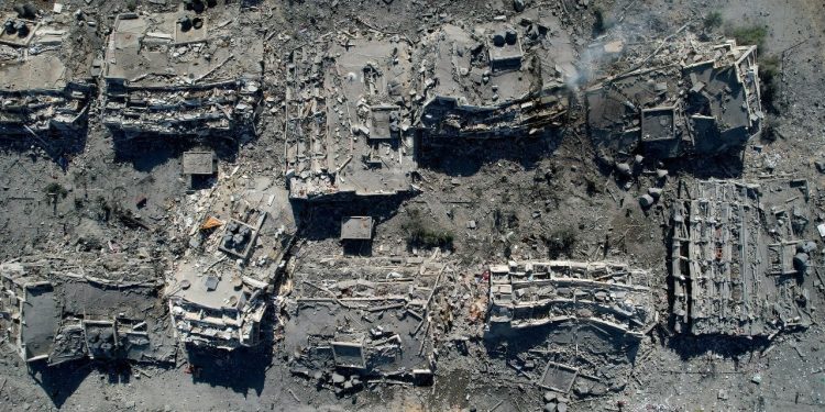 Kara harekâtına hazırlanan İsrail, üç 'cepheden' vuruyor: Batı Şeria, Gazze ve Suriye hedef alındı