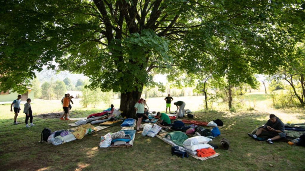 Karadağ'ın 'en tembelleri' belli oldu: 49 gün boyunca yatarak 1000 euro kazandılar