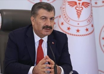 Koca: Hekimleri ve tıbbi malzemeleri taşıyan uçak Mısır'a hareket edecek