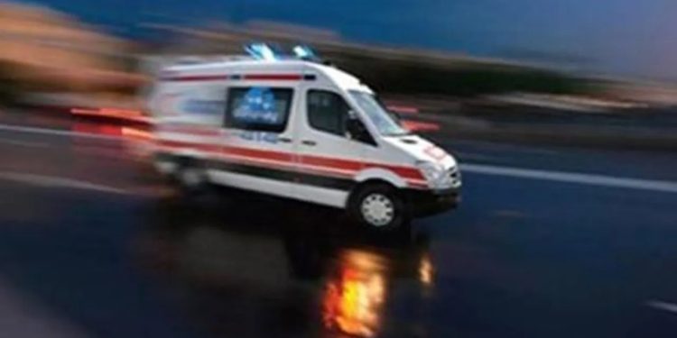 Korkunç kaza: Kamyonetin çarptığı çocuğun soluk borusu koptu!