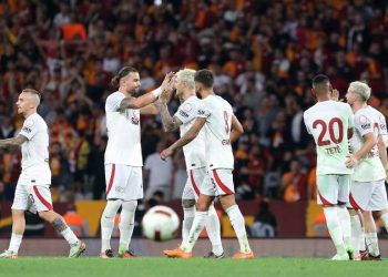 Manchester United-Galatasaray maçını şifresiz yayınlayan yabancı kanallar