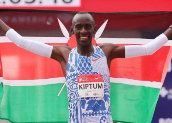 "Maraton koşmaya sahayla pist arası uzak olduğu için başladım"