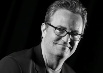 Matthew Perry: “Öldüğümde ilk olarak Friends dizisi ile değil, alkolizmle mücadelemle hatırlanmak istiyorum.”