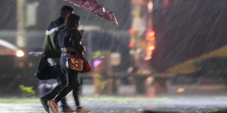 Meteoroloji'den çok sayıda kent için sarı ve turuncu kodlu uyarı