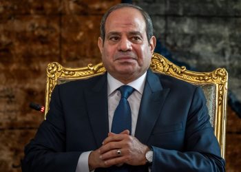 Mısır kapıları kapattı; Sisi, Filistinliler için Necef Çölünü tavsiye etti