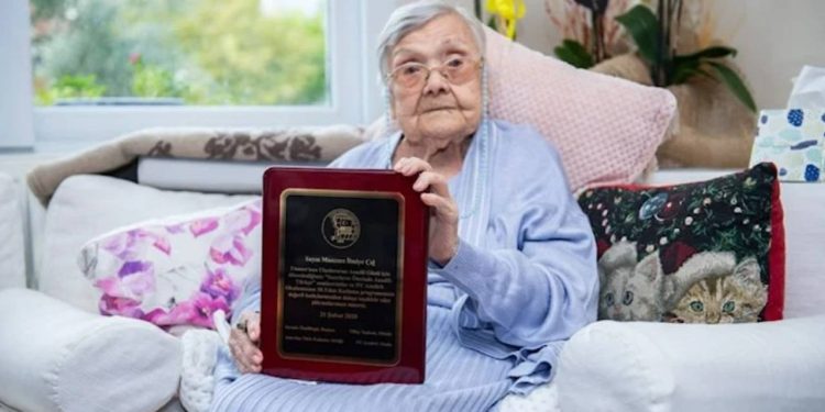 Muazzez İlmiye Çığ: En büyük utkumuz kutlu ve mutlu olsun