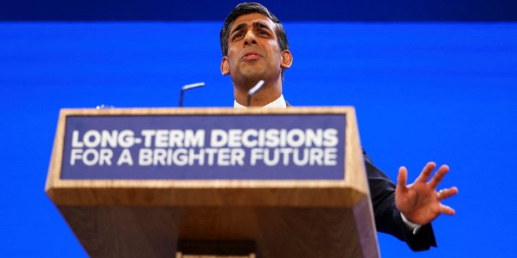 Muhafazakar Parti Konferansı'nda konuşan İngiltere Başbakanı Sunak: Erkek erkektir, kadın kadındır