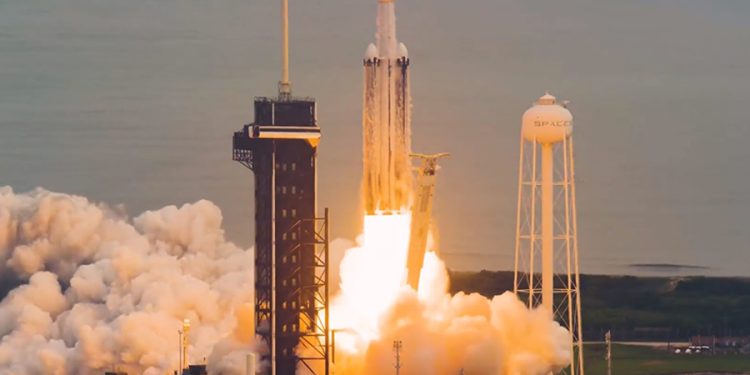 NASA’nın 10 bin katrilyon dolarlık projesi için yolculuk başladı!