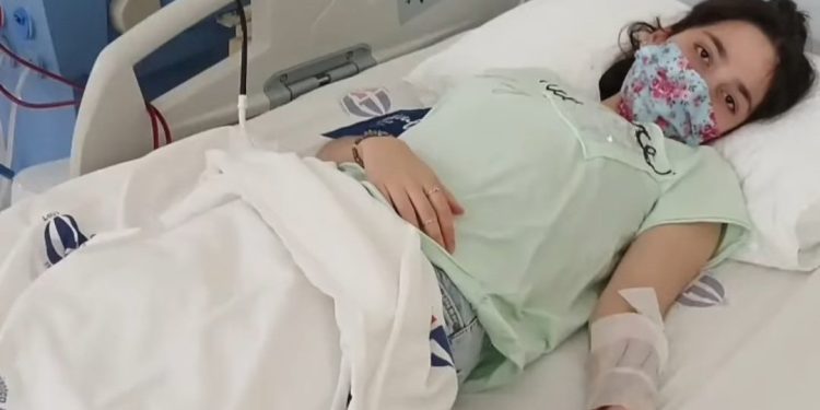 NEFRET OPERASYONU | Kronik böbrek hastası Azra’nın anne ve babası da gözaltına alındı