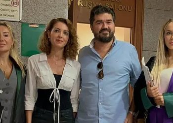 Nagehan Alçı ve Rasim Ozan Kütahyalı tek celsede boşandı