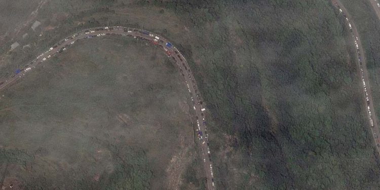 Nüfusun neredeyse tamamı kaçtıktan sonra: Azerbaycan'dan Karabağ'daki Ermenilere inanç ve dil serbestisi