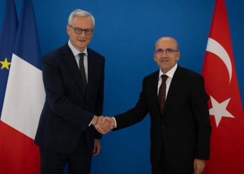 Para arayışı sürüyor; Mehmet Şimşek’in yeni durağı Körfez ülkeleri olacak