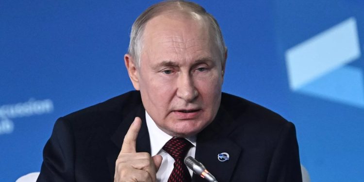 Putin: Rusya 2 nedenle nükleer silah kullanır