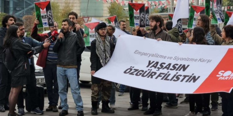 SOL Parti'den Filistin'e destek eylemi