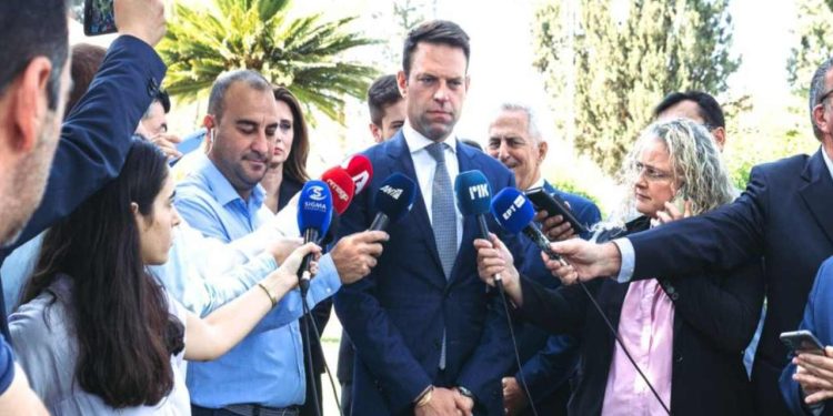 SYRIZA'nın yeni lideri ilk ziyaretini Lefkoşa'ya yaptı, Ankara'ya seslendi: Tek taraflı eylemlerden uzak durulmalı