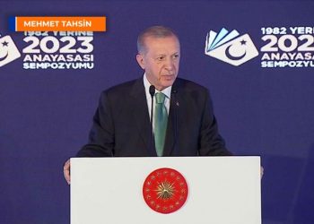 Senin yapacağın anayasanın ‘darbe anayasası’ndan ne farkı var? 