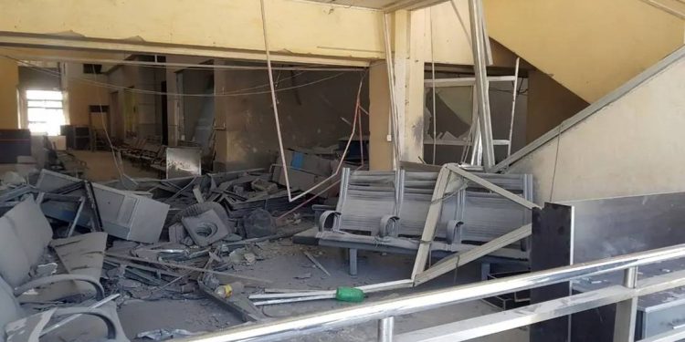 Suriye devlet televizyonu: İsrail; Şam ve Halep havalimanlarına saldırdı