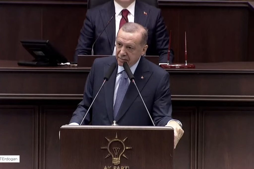 Tayyip Erdoğan: Hamas terör örgütü değil, mücahitler grubudur