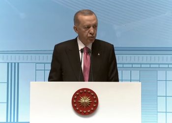 Tayyip Erdoğan: Yeni anayasa talebine hiç kimsenin kulak tıkama lüksü yoktur