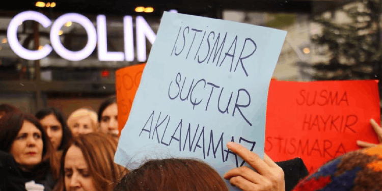 Terazisi şaşan adalet... Bir kadına cinsel saldırıda bulunan 4 erkek kanıtlara rağmen serbest bırakıldı