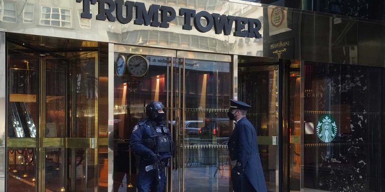 Trump'ın 'Emlak İmparatorluğu'na 'haksız kazanç' davası başlıyor: Ticari faaliyetleri beş yıl yasaklanabilir