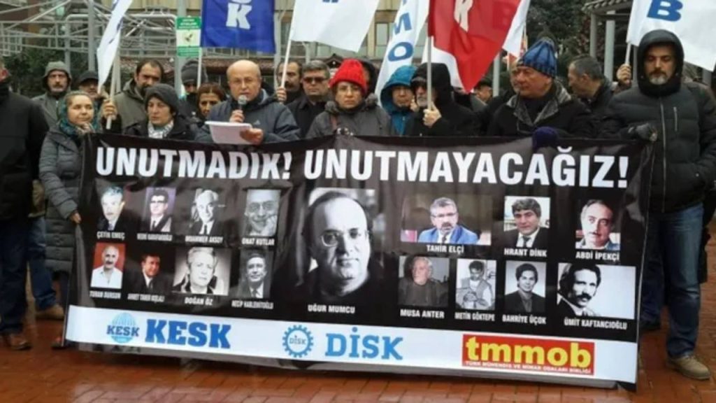 Türkiye'deki aydın cinayetlerinin araştırılması önergesi AKP ve MHP oylarıyla reddedildi