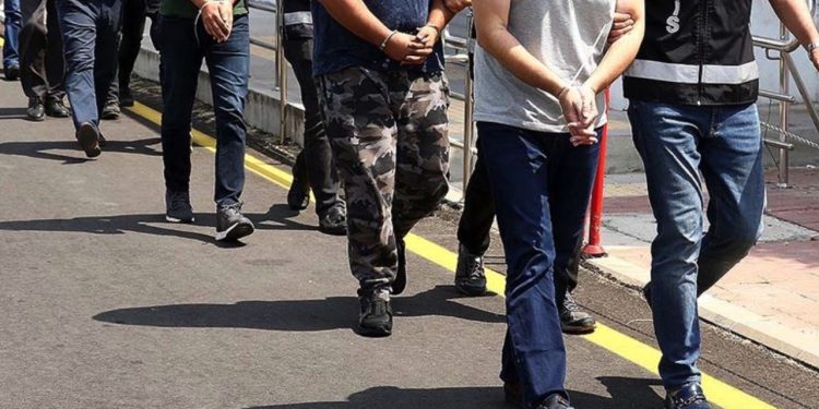 Ülke genelinde 'Kahramanlar' operasyonu: Çok sayıda gözaltı