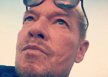 Ünlü yönetmen Anthony Hickox evinde ölü bulundu
