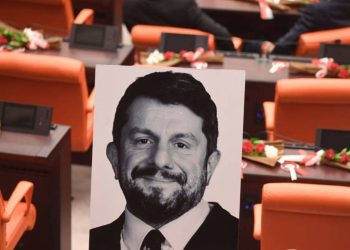 Yargıtay kararına bir tepki de Can Atalay'ın müvekkillerinden: "Mağdurları yalnızlaştırma politikası"