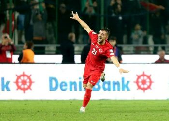 Yunus Akgün'ün golü haftanın golü seçildi