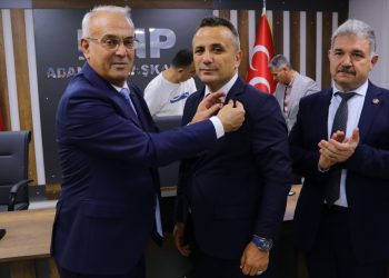 Zafer Partisi'nde deprem: İstifa eden 86 kişi MHP'ye geçti