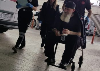 Zam oranını kabul etmeyen kiracısının parmağını ısırarak kırdı!