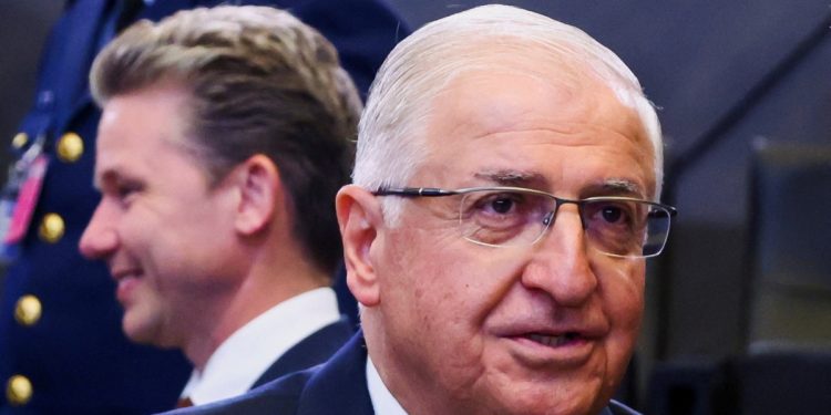 Milli Savunma Bakanı Güler: “S-400’ün düğmesine ihtiyaçta basarız”