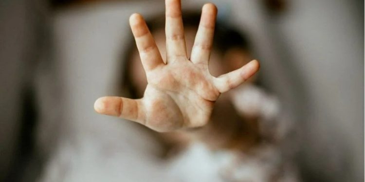 13 yaşındaki çocuğu istismar edip intiharına neden olan sanıklara beraat çıktı