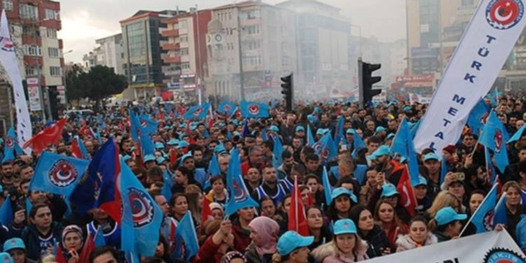145 bin metal işçisini kapsıyordu: Toplu iş sözleşmesi olmadı, grev süreci başladı