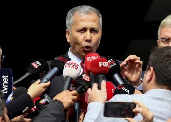 Karadeniz’de kuru yük gemisi battı: 12 Türk mürettebat kayıp