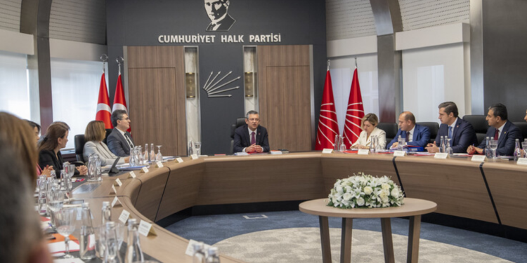 6 saatlik toplantının ayrıntıları: CHP'de MYK sonrası ilk karar